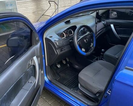 Синий Шевроле Авео, объемом двигателя 1.5 л и пробегом 300 тыс. км за 4200 $, фото 8 на Automoto.ua