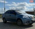 Синий Шевроле Авео, объемом двигателя 1.5 л и пробегом 156 тыс. км за 4200 $, фото 1 на Automoto.ua