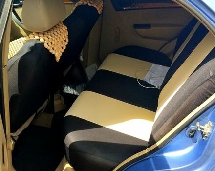 Синий Шевроле Авео, объемом двигателя 1.6 л и пробегом 181 тыс. км за 3400 $, фото 5 на Automoto.ua