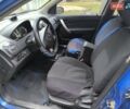 Синий Шевроле Авео, объемом двигателя 1.5 л и пробегом 373 тыс. км за 3200 $, фото 4 на Automoto.ua