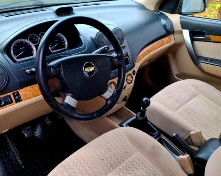 Синий Шевроле Авео, объемом двигателя 1.6 л и пробегом 312 тыс. км за 1999 $, фото 2 на Automoto.ua