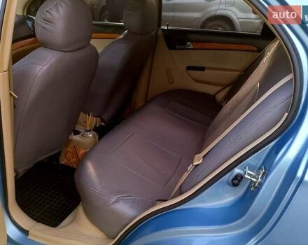 Синий Шевроле Авео, объемом двигателя 1.6 л и пробегом 190 тыс. км за 5300 $, фото 10 на Automoto.ua