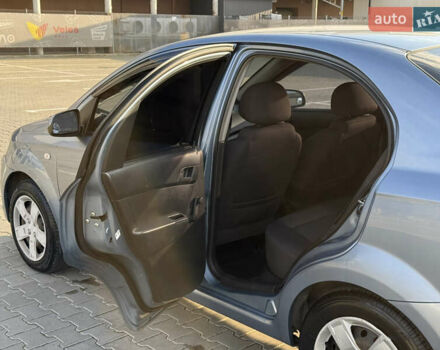 Синій Шевроле Авео, об'ємом двигуна 1.5 л та пробігом 290 тис. км за 3700 $, фото 29 на Automoto.ua