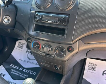 Синий Шевроле Авео, объемом двигателя 1.5 л и пробегом 258 тыс. км за 4500 $, фото 7 на Automoto.ua