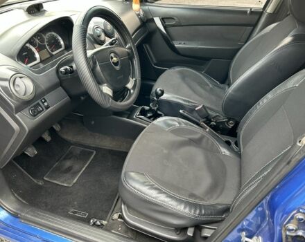 Синий Шевроле Авео, объемом двигателя 1.5 л и пробегом 319 тыс. км за 3999 $, фото 8 на Automoto.ua