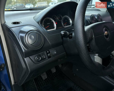 Синий Шевроле Авео, объемом двигателя 1.5 л и пробегом 300 тыс. км за 3499 $, фото 22 на Automoto.ua