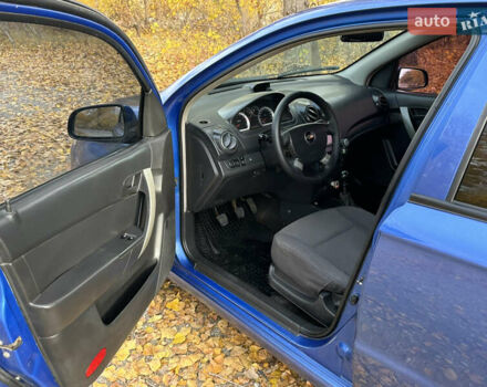 Синий Шевроле Авео, объемом двигателя 1.5 л и пробегом 300 тыс. км за 3499 $, фото 12 на Automoto.ua