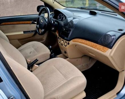 Синий Шевроле Авео, объемом двигателя 1.6 л и пробегом 312 тыс. км за 2600 $, фото 3 на Automoto.ua
