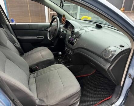 Синий Шевроле Авео, объемом двигателя 1.5 л и пробегом 222 тыс. км за 1999 $, фото 5 на Automoto.ua