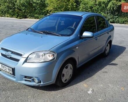 Синий Шевроле Авео, объемом двигателя 1.6 л и пробегом 175 тыс. км за 3700 $, фото 2 на Automoto.ua