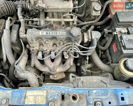 Синий Шевроле Авео, объемом двигателя 1.5 л и пробегом 200 тыс. км за 2999 $, фото 16 на Automoto.ua