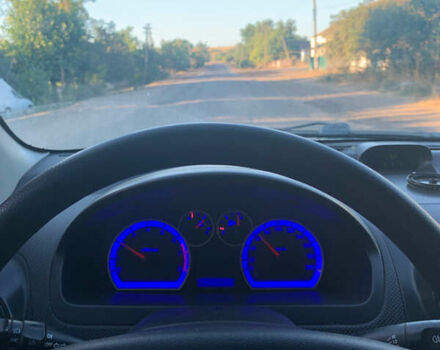 Синий Шевроле Авео, объемом двигателя 1.5 л и пробегом 240 тыс. км за 3499 $, фото 5 на Automoto.ua