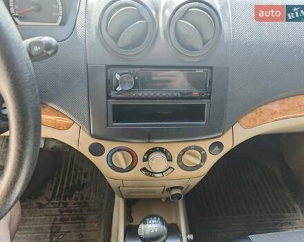 Синий Шевроле Авео, объемом двигателя 1.6 л и пробегом 132 тыс. км за 5200 $, фото 16 на Automoto.ua
