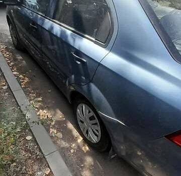 Синій Шевроле Авео, об'ємом двигуна 1.1 л та пробігом 244 тис. км за 4200 $, фото 3 на Automoto.ua