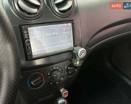 Синий Шевроле Авео, объемом двигателя 1.5 л и пробегом 300 тыс. км за 3499 $, фото 10 на Automoto.ua