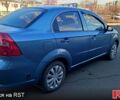 Синий Шевроле Авео, объемом двигателя 1.5 л и пробегом 210 тыс. км за 3300 $, фото 5 на Automoto.ua