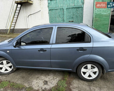 Синій Шевроле Авео, об'ємом двигуна 1.5 л та пробігом 158 тис. км за 4200 $, фото 6 на Automoto.ua