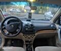 Синий Шевроле Авео, объемом двигателя 1.6 л и пробегом 300 тыс. км за 3900 $, фото 8 на Automoto.ua