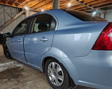 Синий Шевроле Авео, объемом двигателя 1.6 л и пробегом 136 тыс. км за 1500 $, фото 3 на Automoto.ua