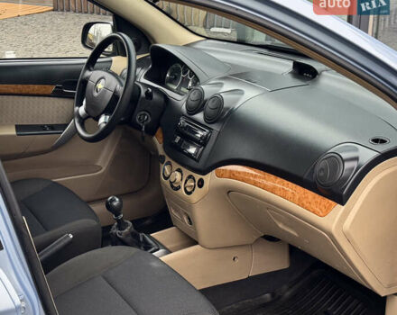 Синий Шевроле Авео, объемом двигателя 1.6 л и пробегом 138 тыс. км за 4600 $, фото 19 на Automoto.ua