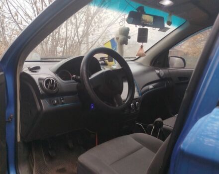 Синій Шевроле Авео, об'ємом двигуна 1.5 л та пробігом 285 тис. км за 3691 $, фото 5 на Automoto.ua