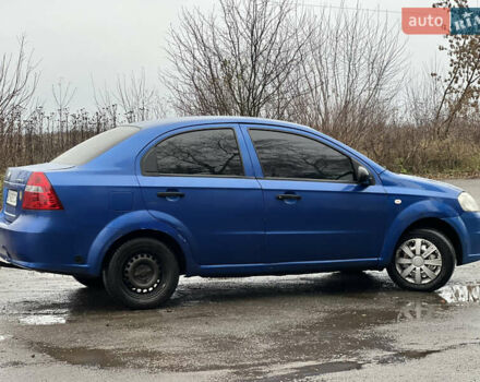 Синій Шевроле Авео, об'ємом двигуна 1.5 л та пробігом 235 тис. км за 2600 $, фото 6 на Automoto.ua