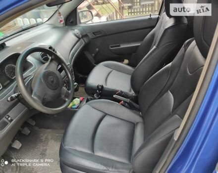 Синій Шевроле Авео, об'ємом двигуна 1.5 л та пробігом 98 тис. км за 3400 $, фото 2 на Automoto.ua