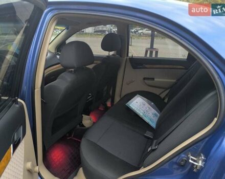 Синий Шевроле Авео, объемом двигателя 1.6 л и пробегом 174 тыс. км за 4899 $, фото 1 на Automoto.ua