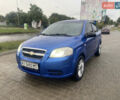 Синий Шевроле Авео, объемом двигателя 1.5 л и пробегом 255 тыс. км за 3800 $, фото 1 на Automoto.ua