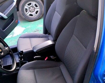 Синий Шевроле Авео, объемом двигателя 15 л и пробегом 230 тыс. км за 4000 $, фото 4 на Automoto.ua