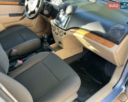 Синий Шевроле Авео, объемом двигателя 1.6 л и пробегом 106 тыс. км за 4700 $, фото 12 на Automoto.ua