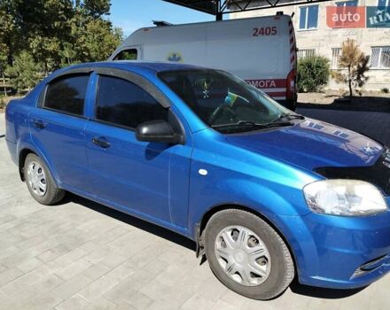 Синий Шевроле Авео, объемом двигателя 1.5 л и пробегом 200 тыс. км за 3750 $, фото 2 на Automoto.ua