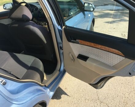 Синій Шевроле Авео, об'ємом двигуна 1.6 л та пробігом 209 тис. км за 4200 $, фото 5 на Automoto.ua