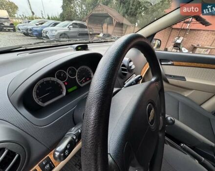 Синий Шевроле Авео, объемом двигателя 1.6 л и пробегом 22 тыс. км за 6200 $, фото 21 на Automoto.ua