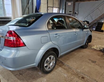 Синий Шевроле Авео, объемом двигателя 1.6 л и пробегом 136 тыс. км за 1500 $, фото 2 на Automoto.ua