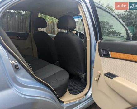 Синий Шевроле Авео, объемом двигателя 1.6 л и пробегом 270 тыс. км за 5000 $, фото 3 на Automoto.ua