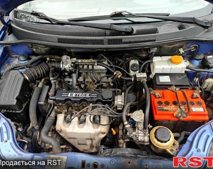 Синий Шевроле Авео, объемом двигателя 1.5 л и пробегом 124 тыс. км за 3650 $, фото 6 на Automoto.ua