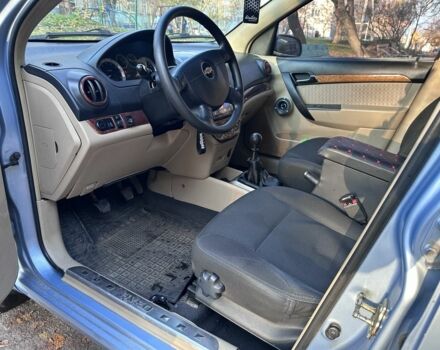 Синий Шевроле Авео, объемом двигателя 1.6 л и пробегом 279 тыс. км за 3650 $, фото 7 на Automoto.ua