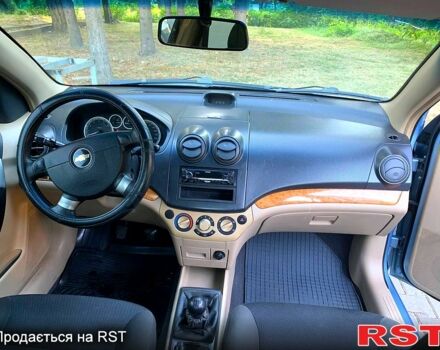 Синий Шевроле Авео, объемом двигателя 1.6 л и пробегом 292 тыс. км за 4300 $, фото 7 на Automoto.ua