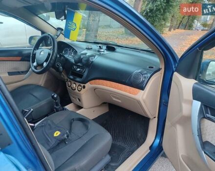 Синий Шевроле Авео, объемом двигателя 1.6 л и пробегом 296 тыс. км за 2999 $, фото 5 на Automoto.ua