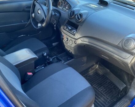 Синий Шевроле Авео, объемом двигателя 1.5 л и пробегом 225 тыс. км за 4100 $, фото 4 на Automoto.ua