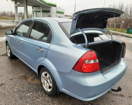 Синий Шевроле Авео, объемом двигателя 1.6 л и пробегом 147 тыс. км за 4800 $, фото 3 на Automoto.ua