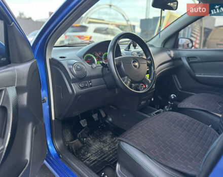 Синий Шевроле Авео, объемом двигателя 0 л и пробегом 93 тыс. км за 5300 $, фото 8 на Automoto.ua