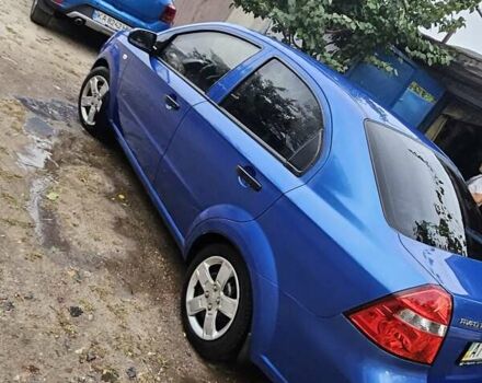 Синий Шевроле Авео, объемом двигателя 1.5 л и пробегом 200 тыс. км за 4800 $, фото 4 на Automoto.ua