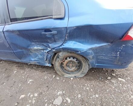 Синий Шевроле Авео, объемом двигателя 1.6 л и пробегом 277 тыс. км за 1750 $, фото 5 на Automoto.ua