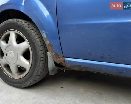 Синій Шевроле Авео, об'ємом двигуна 1.5 л та пробігом 205 тис. км за 1750 $, фото 5 на Automoto.ua