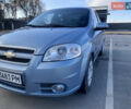 Синий Шевроле Авео, объемом двигателя 1.6 л и пробегом 168 тыс. км за 4200 $, фото 2 на Automoto.ua