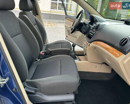 Синий Шевроле Авео, объемом двигателя 1.6 л и пробегом 23 тыс. км за 6700 $, фото 104 на Automoto.ua