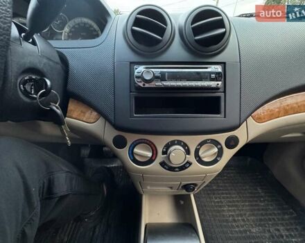 Синий Шевроле Авео, объемом двигателя 1.6 л и пробегом 22 тыс. км за 6200 $, фото 36 на Automoto.ua