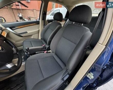 Синий Шевроле Авео, объемом двигателя 1.6 л и пробегом 22 тыс. км за 6200 $, фото 20 на Automoto.ua